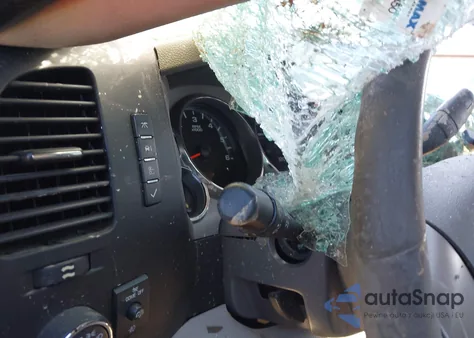 2013 Chevrolet Silverado 2500Hd Lt from USA, damaged, VIN 1GC2KXCG8DZ372191